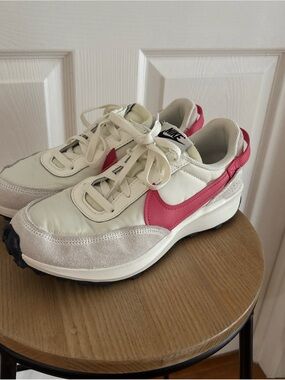 Nike Women’s White and Pink Sneakers- Size 9
